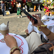 Afbeelding in Gallery-weergave laden, Phone Chain - Hearts - Butter yellow