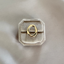 Afbeelding in Gallery-weergave laden, Ring Ovie Small - Goud
