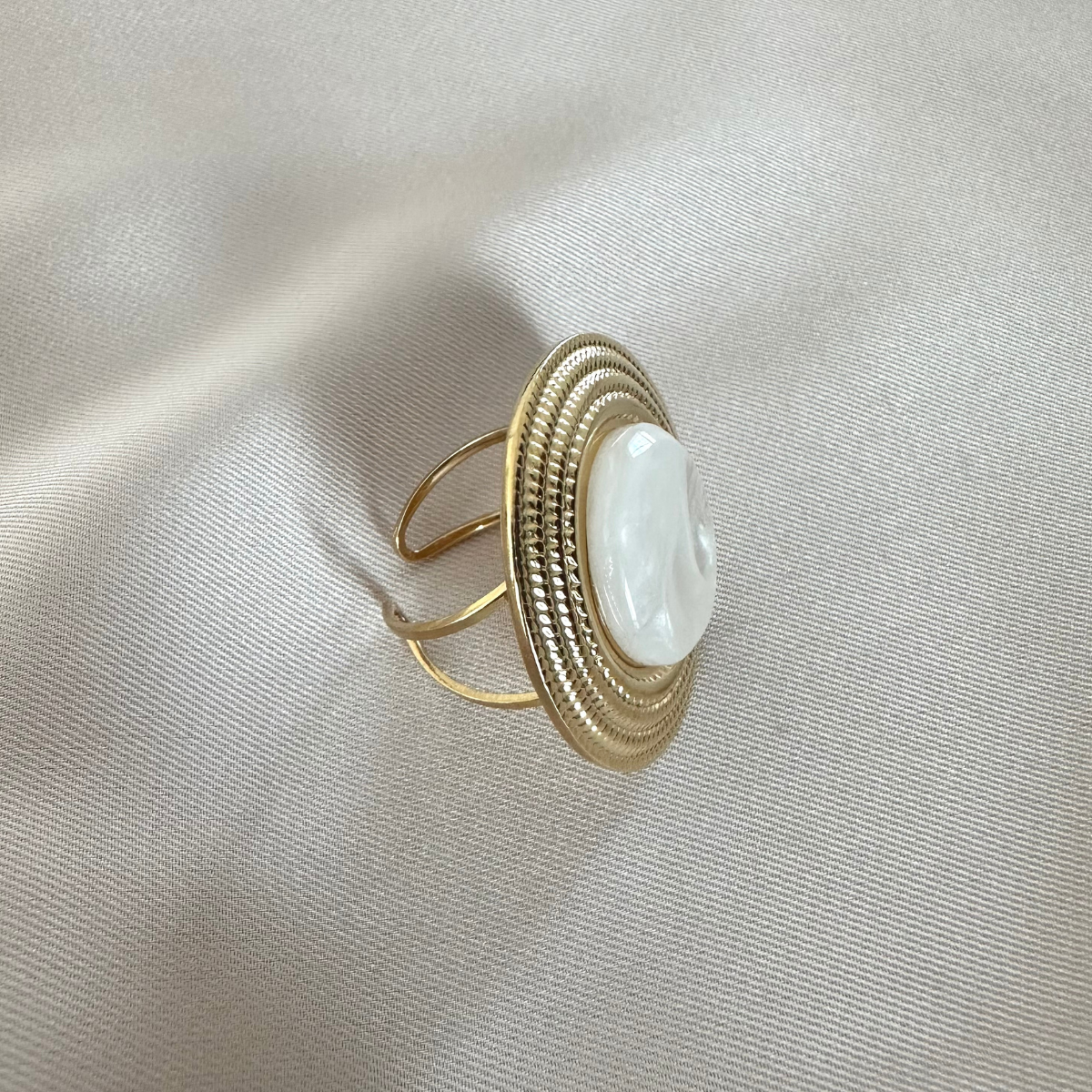 Ring Lonneke - Wit