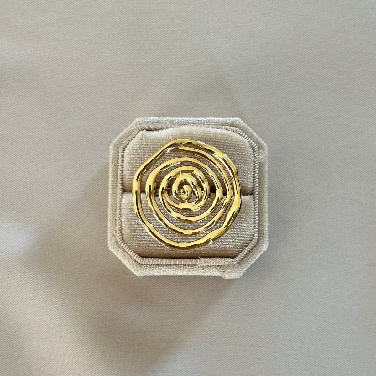 Ring Spring - Goud