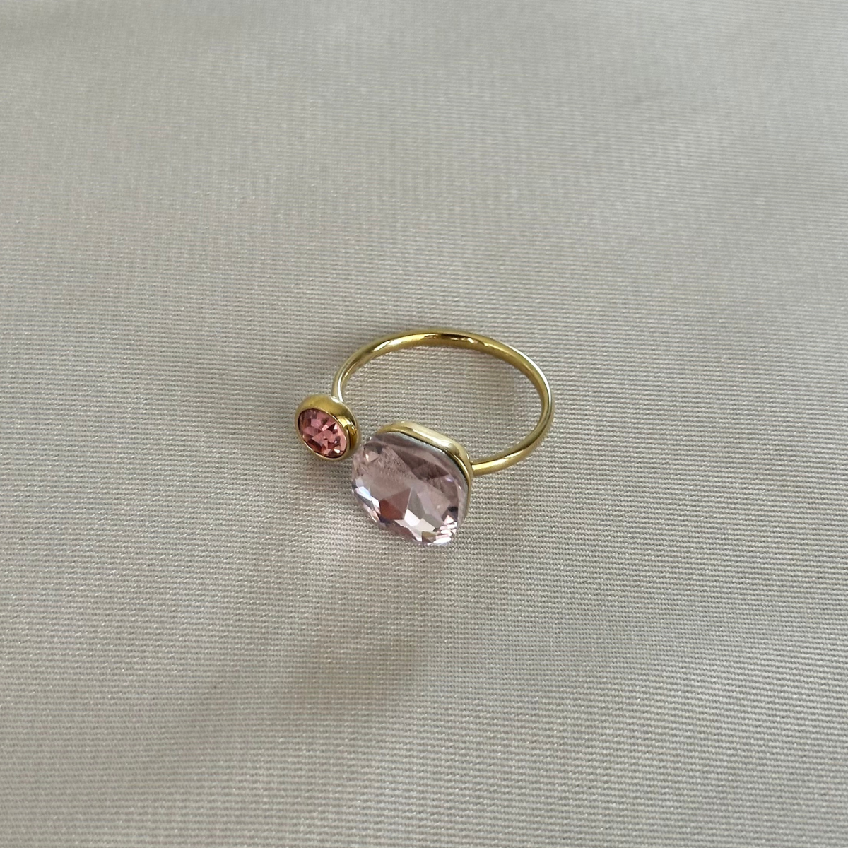 Ring Sydney - Roze