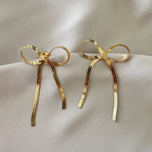 Afbeelding in Gallery-weergave laden, Earring Bliss - Gold
