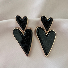 Afbeelding in Gallery-weergave laden, Earring Mirla - Black
