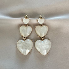 Afbeelding in Gallery-weergave laden, Earring Beth - White
