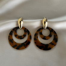 Afbeelding in Gallery-weergave laden, Earring Nahla - Leo
