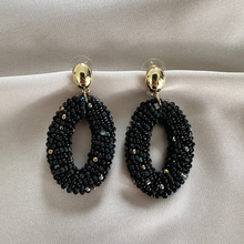 Afbeelding in Gallery-weergave laden, Earring Mary - Black
