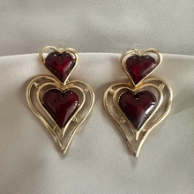 Afbeelding in Gallery-weergave laden, Earring Celeste - Bordeaux
