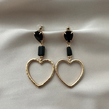 Afbeelding in Gallery-weergave laden, Earring Lola - Black
