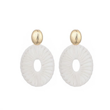 Afbeelding in Gallery-weergave laden, Earring Raffie - Off White
