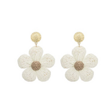 Afbeelding in Gallery-weergave laden, Earring Debora - Beige
