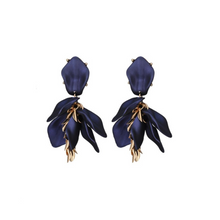 Afbeelding in Gallery-weergave laden, Earring Leaf - Midnight Blue
