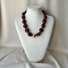 Afbeelding in Gallery-weergave laden, Necklace Adele - Bordeaux
