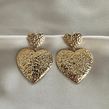 Afbeelding in Gallery-weergave laden, Earring Lovie - Gold
