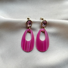 Afbeelding in Gallery-weergave laden, Earring Fenna - Pink
