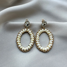 Afbeelding in Gallery-weergave laden, Earring Gracie - Off White
